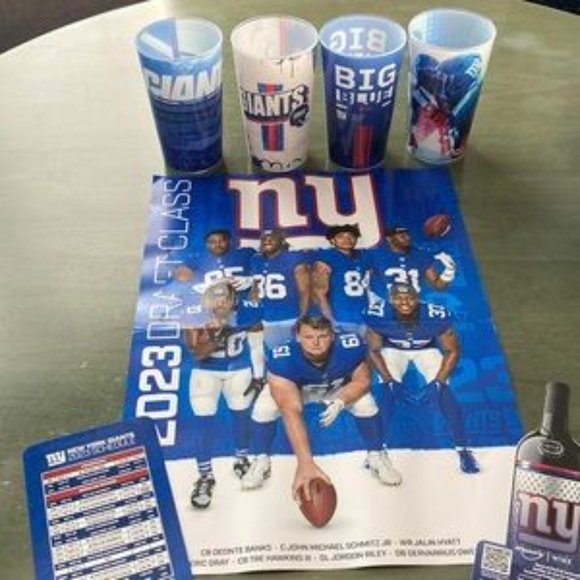 2023 BIG BLUE RALLY PACK for the NY GIANTS - Picture 1 of 3